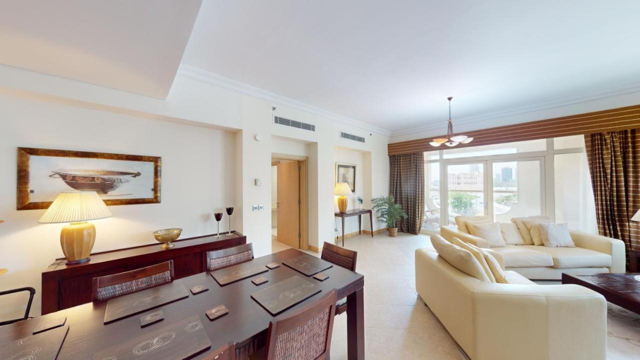 Dabas Palm Shores Elegant Four Beds Apartment Dubai